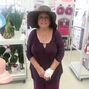 Meet your Posher, Darlene